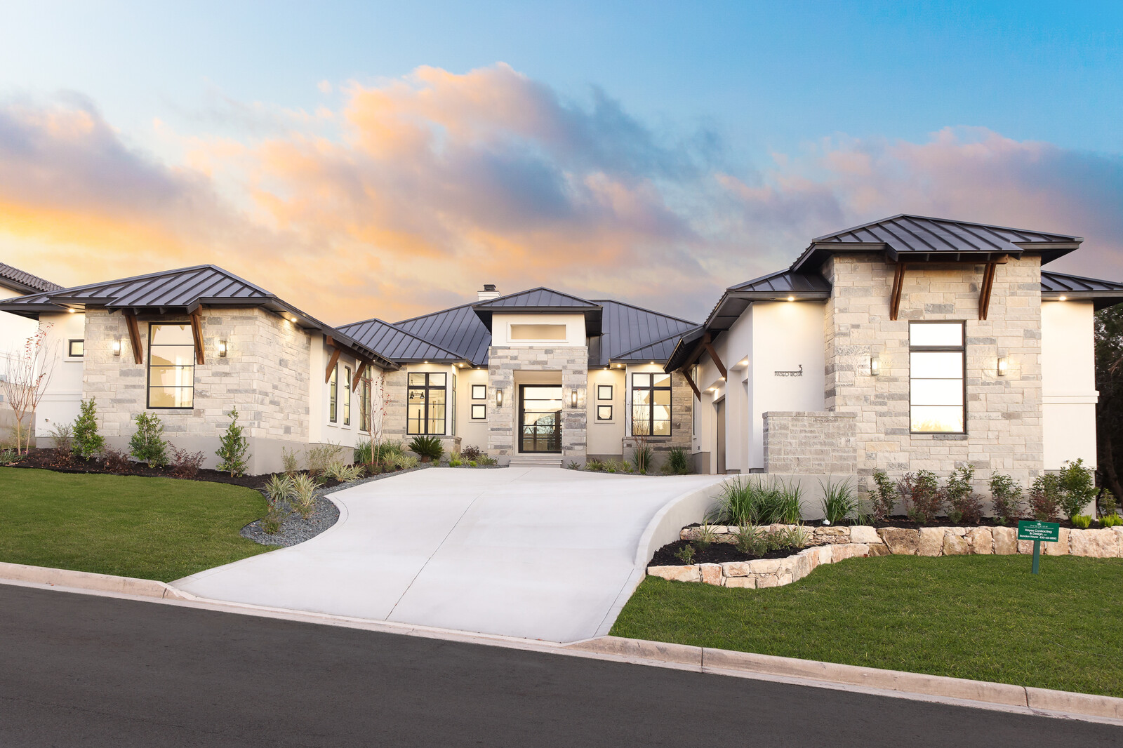 6 Via Aragon, San Antonio 78257