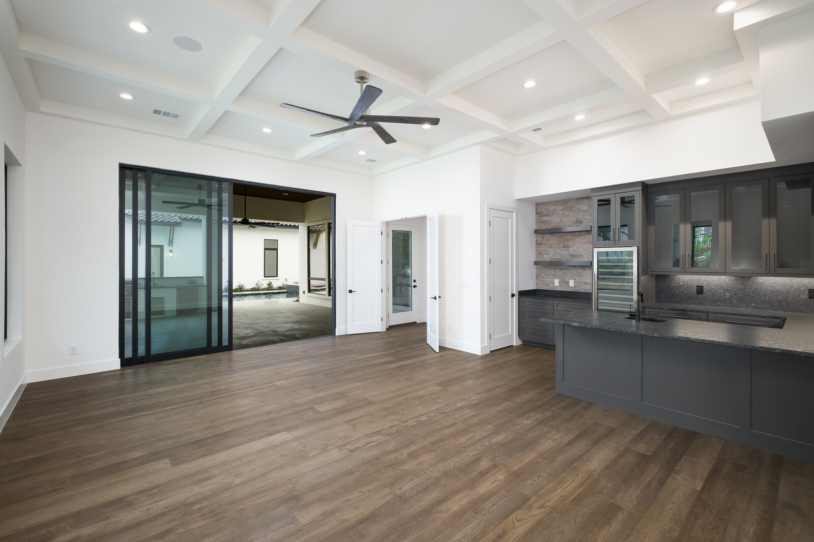 7 Paseo Rioja, San Antonio, TX 78257, USA