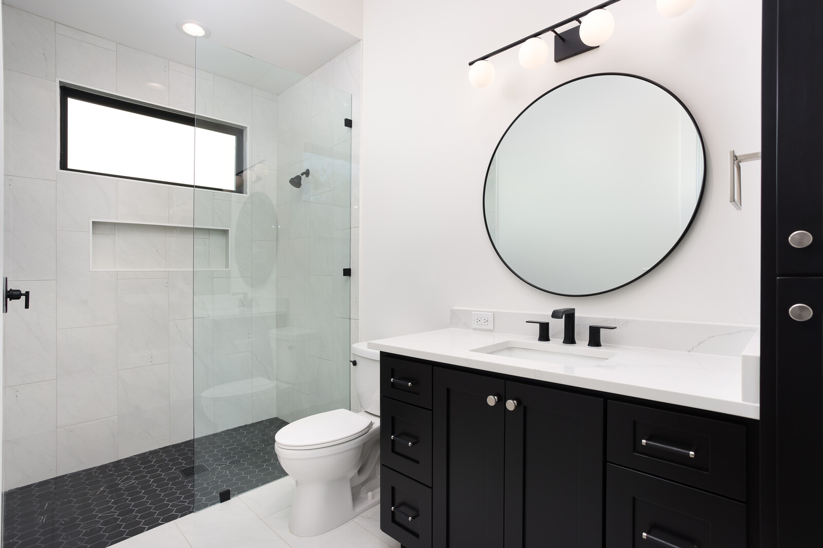 6 Via Aragon, San Antonio 78257