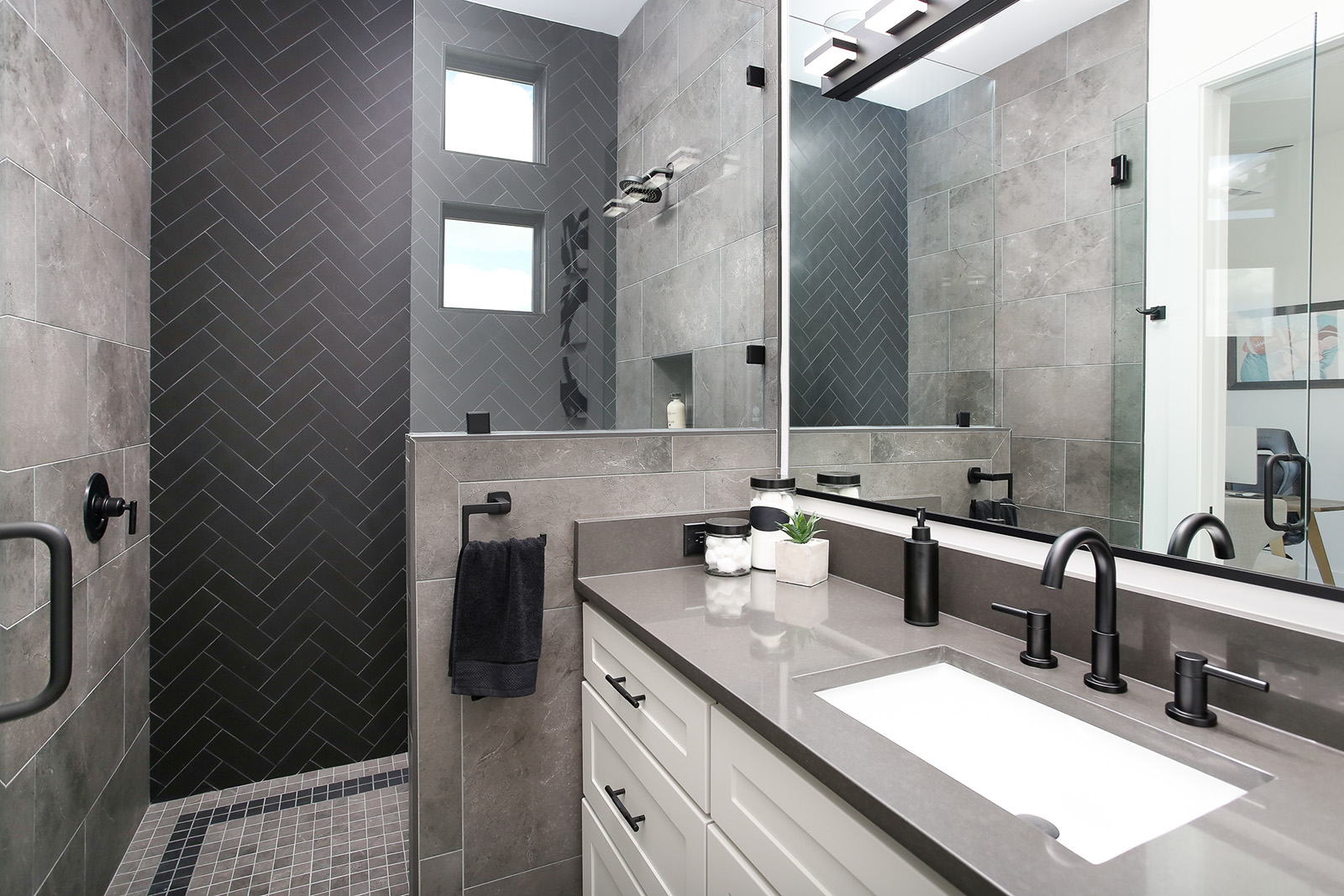 7127 Bluff Strand, San Antonio, TX 78257, USA